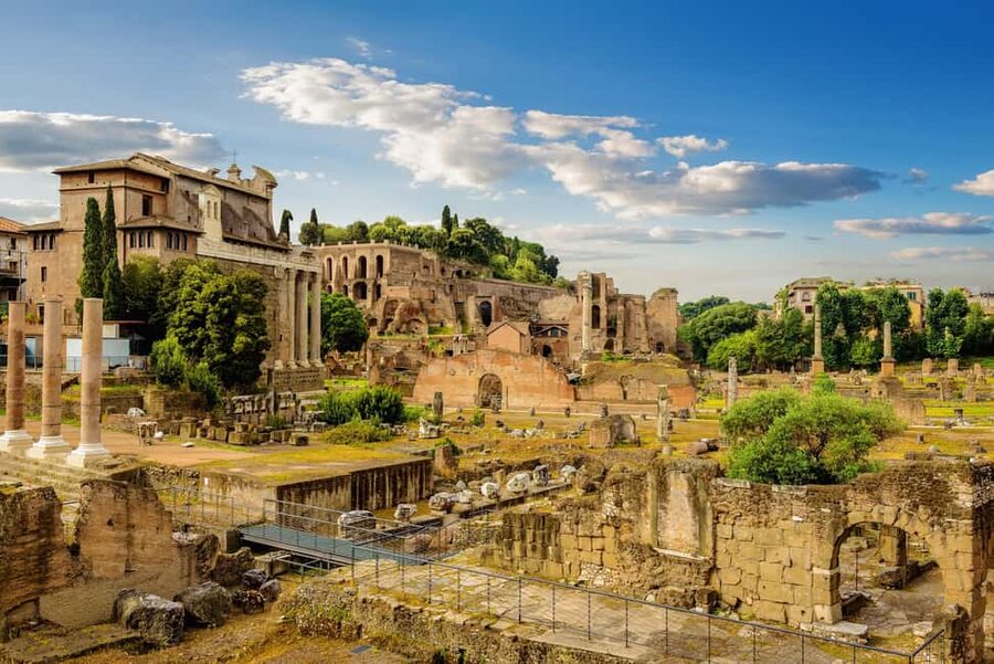 Rome: Colosseum, Palatine Hill, and Forum Guided Experience - Why the Colosseum plus Forum combo works in 3 hours