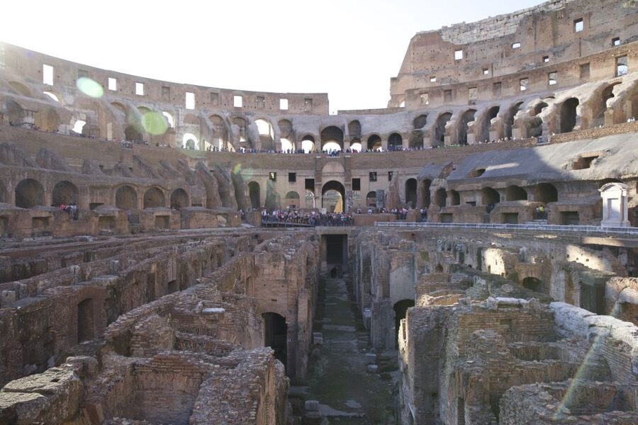Rome: Colosseum, Roman Forum and Palatine Hill Group Tour - Roman Forum stops that make the power feel real
