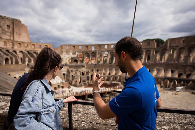 Rome: Colosseum, Roman Forum and Palatine Hill Guided Tour - Palatine Hill Views and Elite Residences