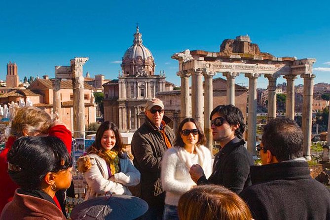 Rome: Colosseum, Roman Forum and Palatine Hill Private Tour - Stop 3: Palatine Hill for the birth-of-Rome viewpoint