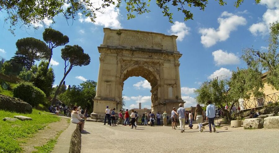 Rome: Colosseum, Roman Forum, and Palatine Hill Tour - Palatine Hill Views: Where Rome’s Legend Meets Reality