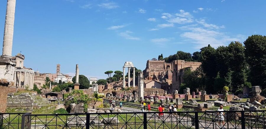 Rome: Colosseum, Roman Forum & Palatine Hill Experience - The decision: should you book this one?