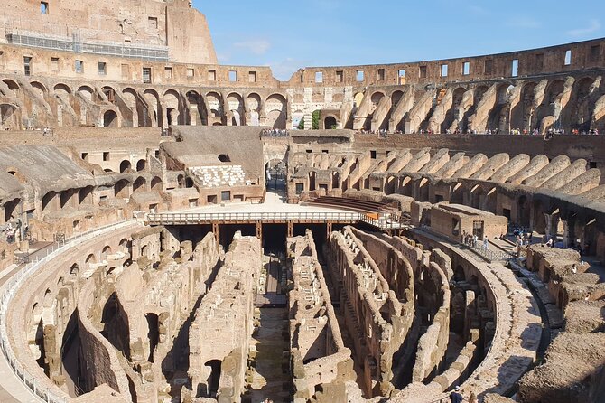 Rome: Colosseum, Roman Forum & Palatine Hill Experience - Finding TravelR at the Colosseum metro: what to do so you do not lose time