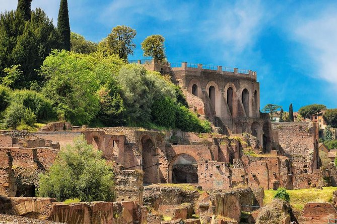 Rome: Colosseum, Roman Forum & Palatine Hill Visit + Audio Guide - Audio Guide Reality Check: Colosseum Only, Internet Required, Headphones Needed