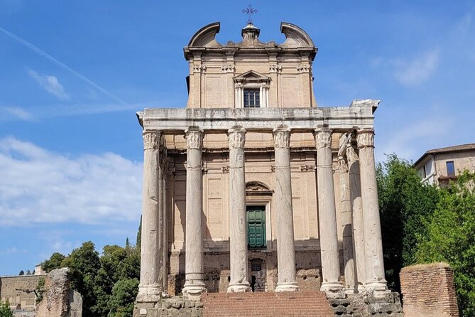 Rome: Colosseum, Roman Forum & Palatine Hill Visit + Audio Guide - Meeting Point, Finding the Rep, and Avoiding the Chaos Tax