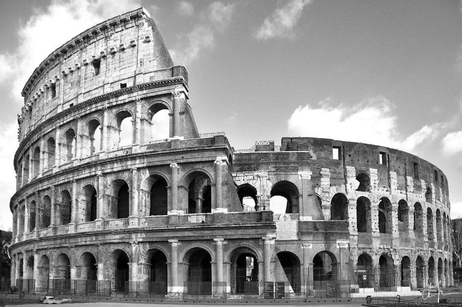 Rome: Colosseum, Roman Forum & Trajan's Market Exterior Tour - Roman Forum and Forum Julius Caesar: seeing civic life, not just monuments
