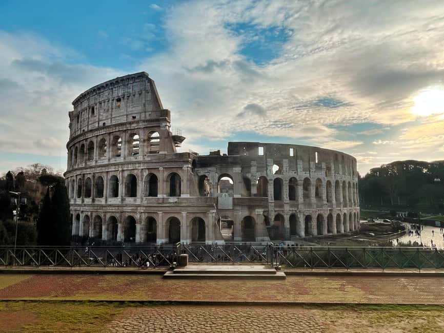 Rome: Colosseum Underground and Arena Tour - Forum and Palatine Hill: using history to make the Colosseum make sense