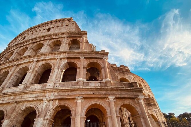 Rome: Colosseum with Arena, Roman Forum and Palatine Guided Tour - Palatine Hill: where power and wealth used to live