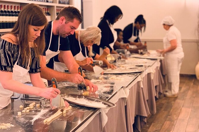 Rome Cooking: Pasta & Tiramisu Making, Free-Flowing Fine Wine - Price and value: why $59.28 can make sense in Rome
