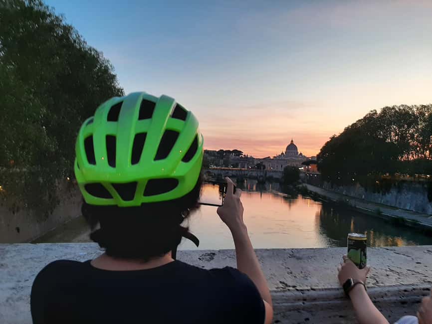 Rome: E-Bike Sunset Tour with Pizza Option - Getting Started Near the Colosseum on Via dei SS. Quattro
