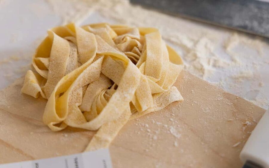 Rome: Enjoy Spritz and Pasta Making in Piazza Navona - Who this Spritz and pasta class is best for