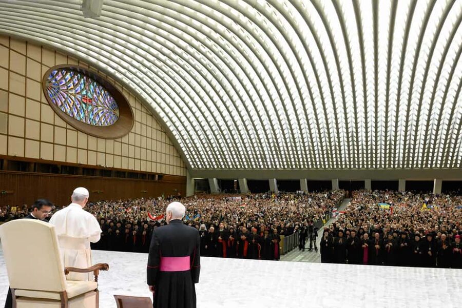 Rome: Escorted Papal Audience Experience with Entry Ticket - What you must wear and bring (and what gets you stopped)