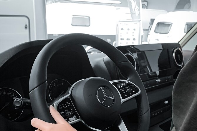 Rome Fiumicino Airport Transfer in Luxury Private Transportation - FCO pickup that actually starts the vacation