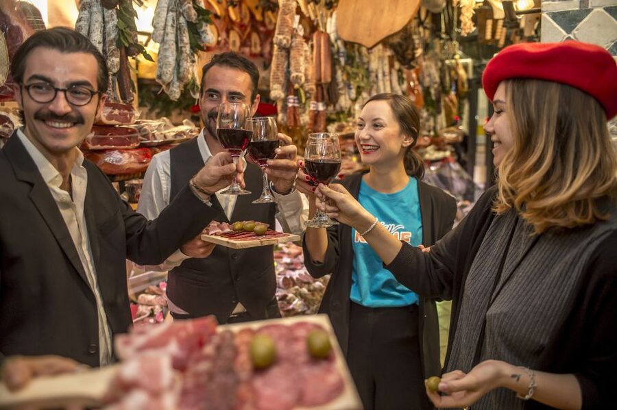 Rome: Food Tour and Wine Tasting in a Traditional Trattoria - Gelateria Gunther, where the final sweet reset lands