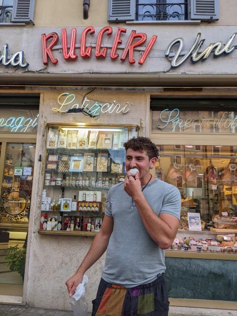 Rome: Food & Wine Tour of Campo de Fiori, Ghetto, Trastevere - Small-group walking matters more than you think