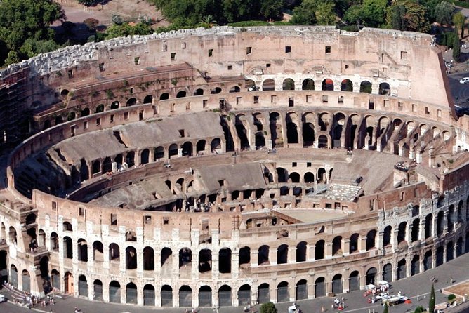 Rome: Guided Group Tour of Colosseum, Roman Forum & Palatine Hill - A 2.5-hour Route Through Rome’s Power Center
