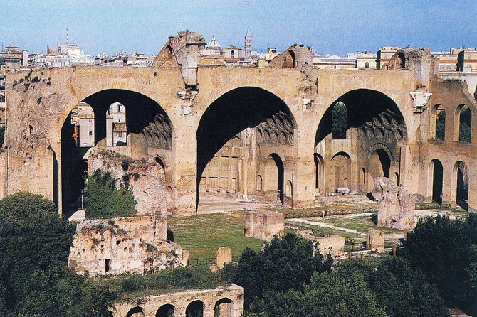 Rome: Guided Group Tour of Colosseum, Roman Forum & Palatine Hill - Price and What You Really Get for $65.30