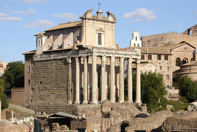 Rome: Guided Group Tour of Colosseum, Roman Forum & Palatine Hill - Roman Forum: From Marketplace to Government Center