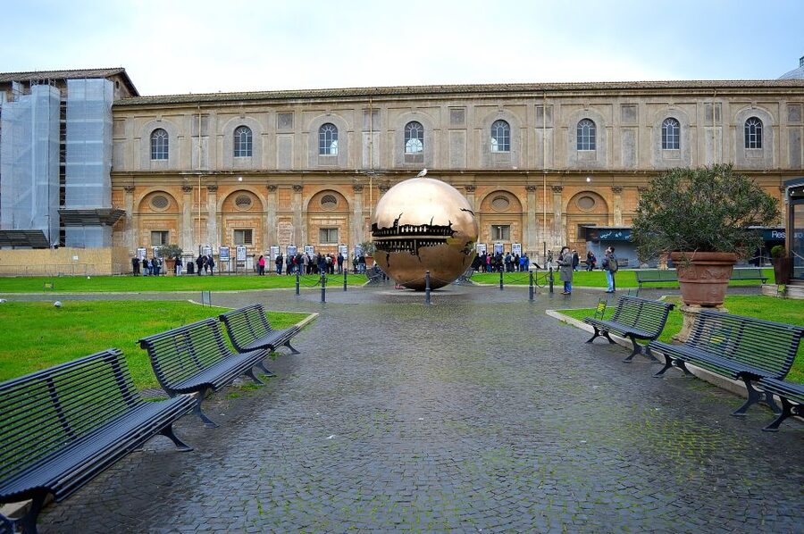 Rome: Guided Tour of St. Peter’s Basilica & Panoramic Dome - Price and value: what $40 buys in time saved and stress reduced
