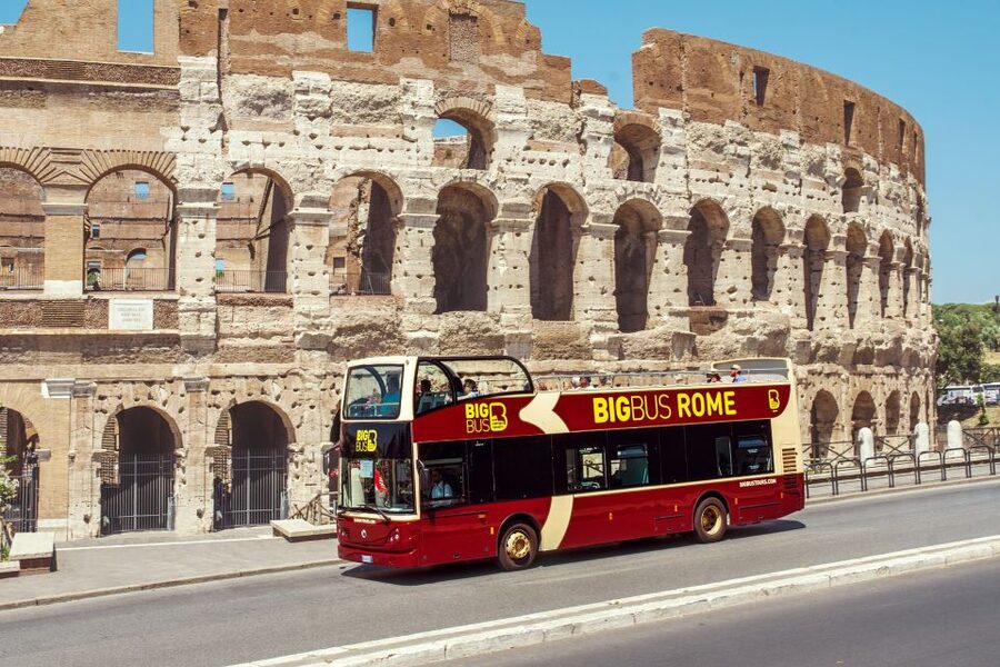 Rome: Hop-On Hop-Off Bus and Optional Cruise Port Transfer - Audio, Wi-Fi, and Headphones: Making the Bus Smarter Than It Looks