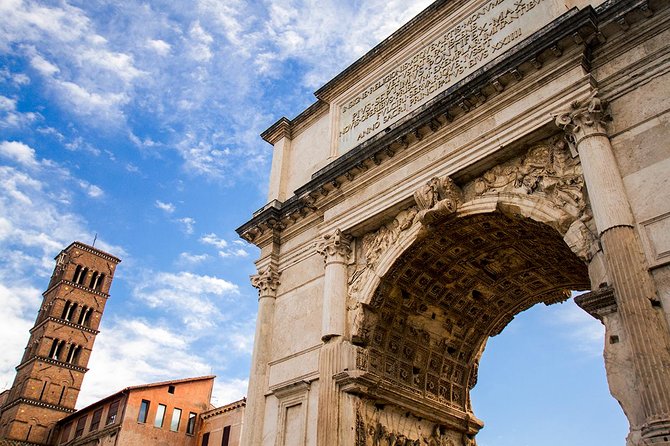 Rome in a Day Tour with Vatican, Colosseum and Historic Center - Colosseum entry with small-group guiding, gladiators without the maze