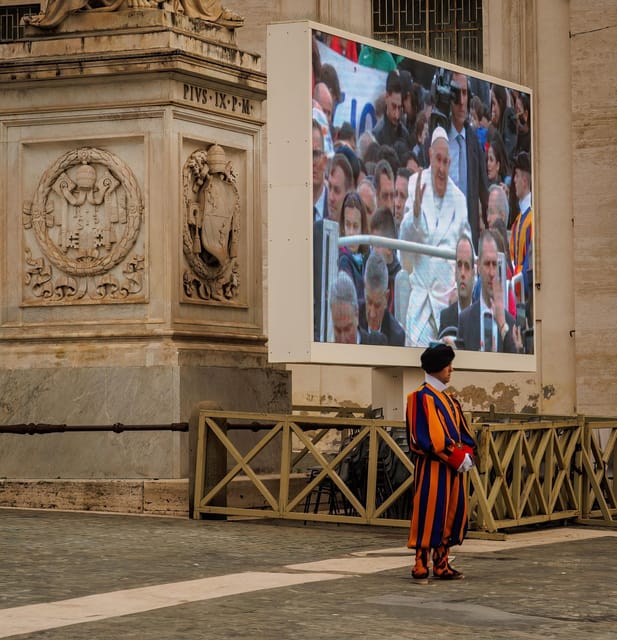 Rome: Papal Audience Tour With Reserved Access - Meeting Point at 7:00 am: Why Timing Is the Whole Game