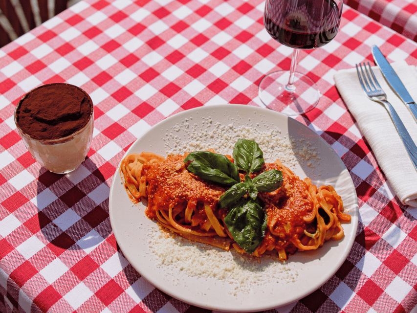 Rome: Pasta and Tiramisu Cooking Class in Piazza Navona - Piazza Navona Cooking Class at Ristorante Tucci, Not a Museum Lesson