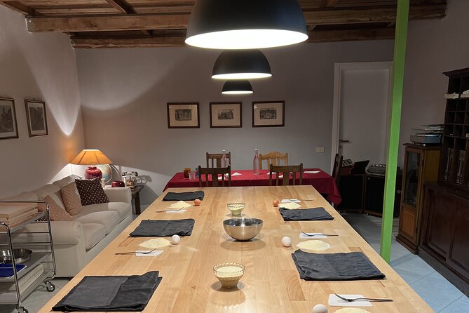 Rome Pasta Making Class with Italian Sauces and Wine Included - Dietary Options: When to Go Private for Gluten-Free and Vegan