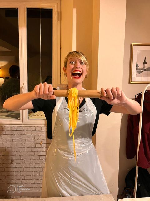 Rome: Pasta Making Class with Wine, Limoncello, and Dessert - Palazzo Grazioli, Pantheon Proximity, and the Via della Gatta Cat
