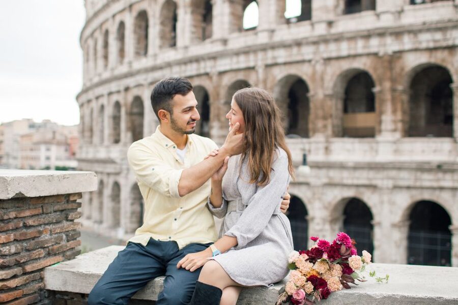 Rome: Personalized Photoshoot outside the Colosseum - Why a Professional Colosseum Photoshoot Beats Selfies