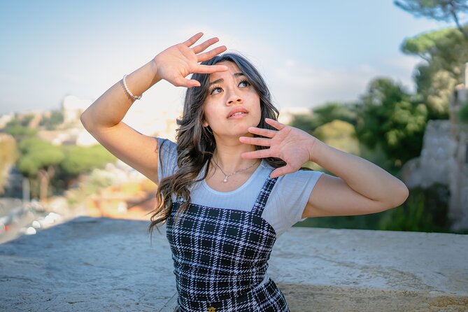 Rome: Photo Shoot in Rome with Professional Photographer - Pantheon: the dome shot you actually want to keep