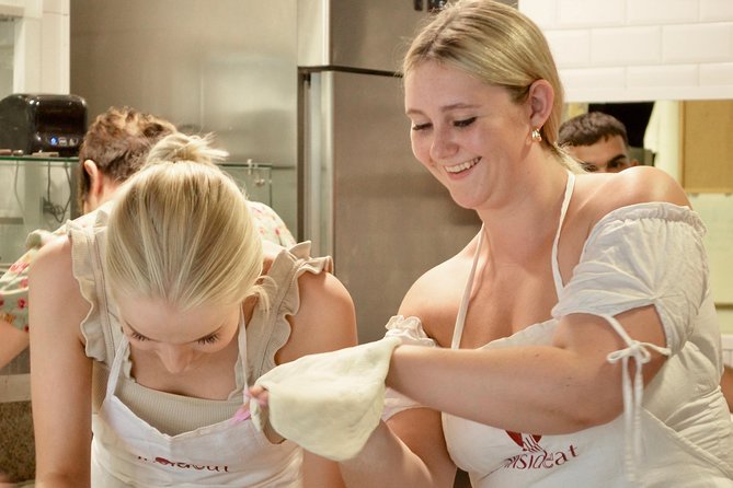 Rome: Pizza Making Class Small Group Experience - Key Things That Make This Class Work