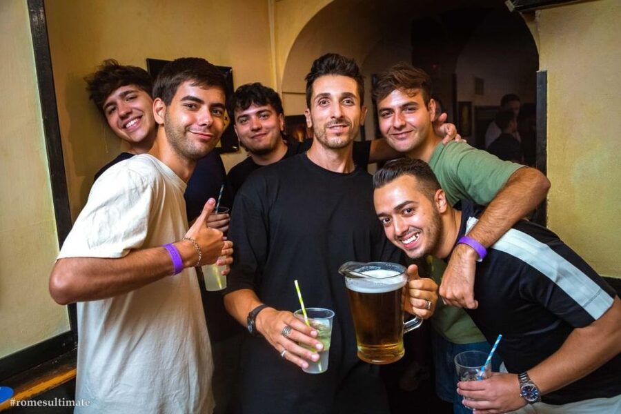 Rome: Pub Crawl and Ultimate Party with Open Bar and Pizza - Price and logistics: what you actually pay for