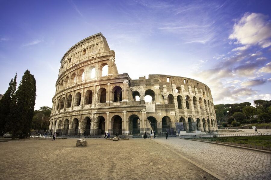 Rome: Small-Group Colosseum, Roman Forum & Palatine Hill - Roman Forum Highlights: Constantine, Titus, Vestal Virgins, and Caesar