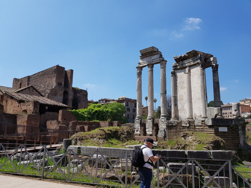 Rome: Small-Group Colosseum, Roman Forum & Palatine Hill - Palatine Hill Ruins: Where Legends and Power Overlap
