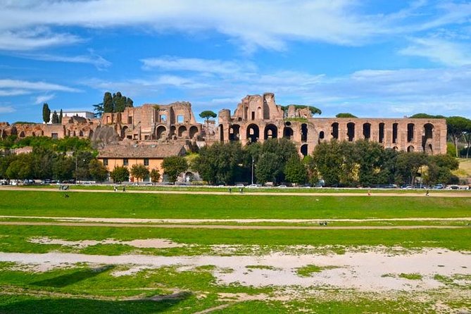 Rome Small-Group Shared Tour from Civitavecchia: 8 People Max - Trevi and the Pantheon: quick hits you can actually enjoy