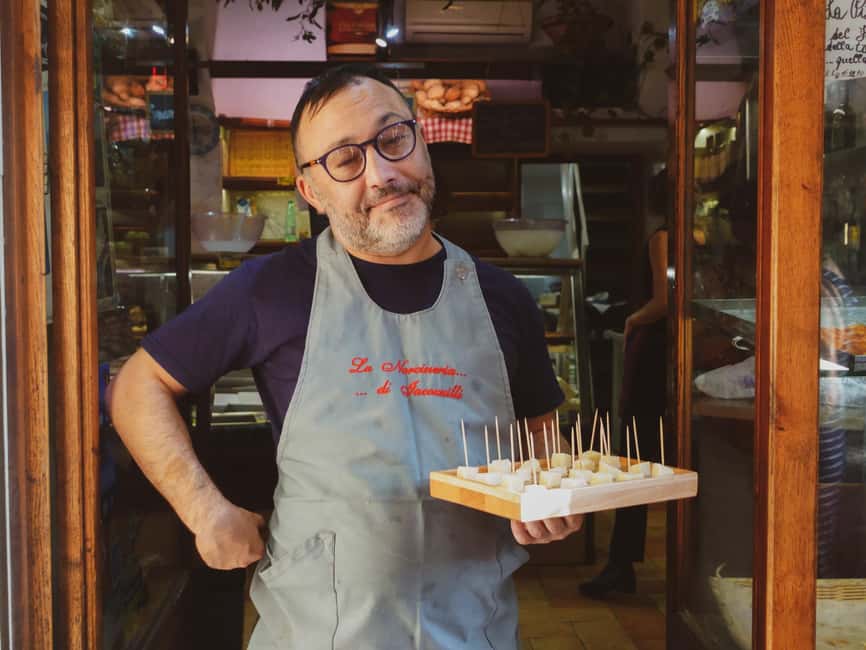 Rome: Small Group Trastevere Food Tour with Dinner - Trastevere at night, minus the chaos