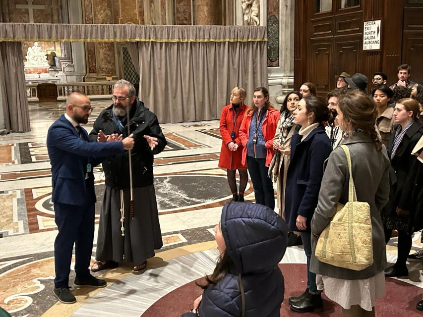 Rome: St. Peter's Basilica Express Guided Tour - Vatican Grottoes below: papal tombs and where St. Peter was buried