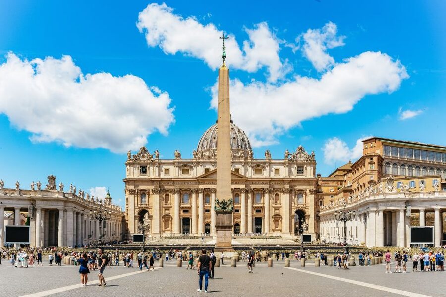Rome: St. Peter's Basilica, Square and Grottoes Guided Tour - Key highlights you should care about