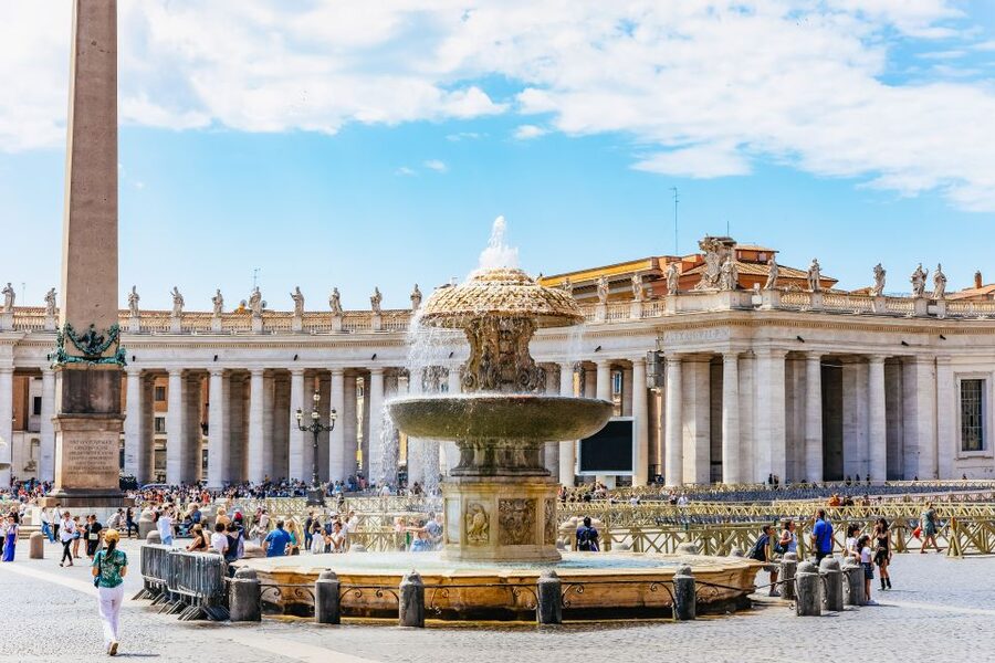 Rome: St. Peter's Basilica, Square and Grottoes Guided Tour - Should you book this St. Peter’s Basilica, Square and Grottoes tour?