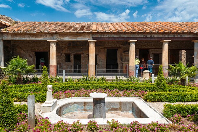 Rome to Pompeii, Sorrento & Capri: 2-Day South Italy Tour - The guide teams matter more than you think