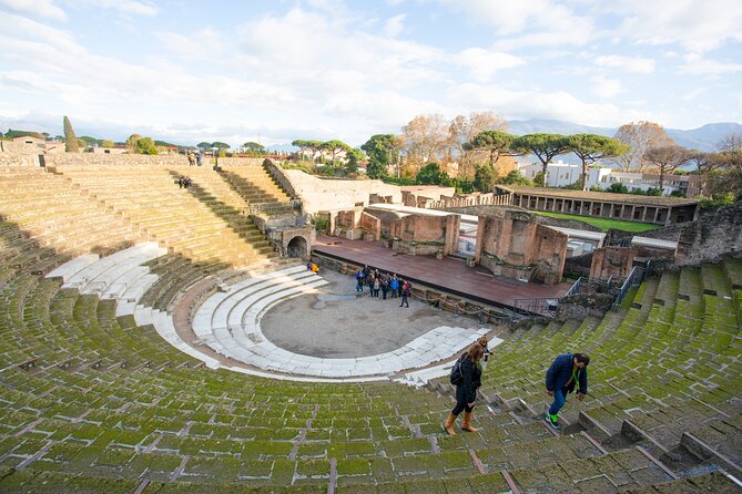 Rome to Pompeii, Sorrento & Capri: 2-Day South Italy Tour - Pacing and bus time: where you might feel the strain