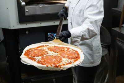 Traditional Pizza Cooking Class near Piazza Navona