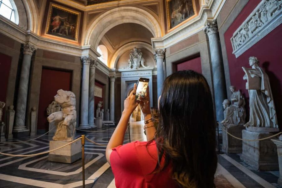 Rome: Vatican Museums, Sistine Chapel & Basilica Tour - Duration and pacing: how much Vatican can fit in 2.5 to 3 hours