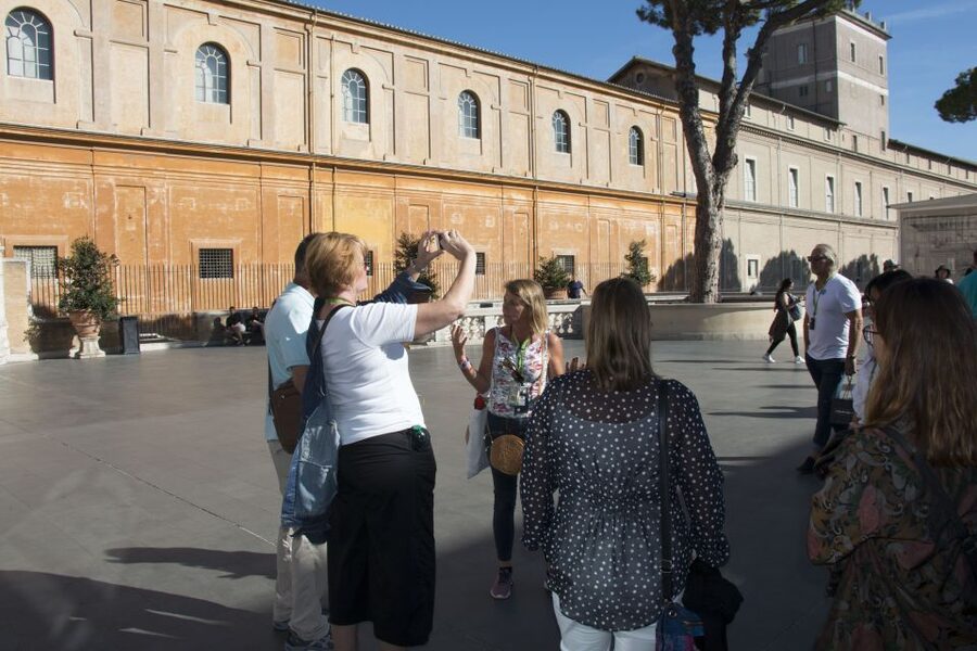 Rome: Vatican Museums, Sistine Chapel Tour & Basilica Access - Price and Value: Is $130.28 Worth It for a Vatican Shortcut?