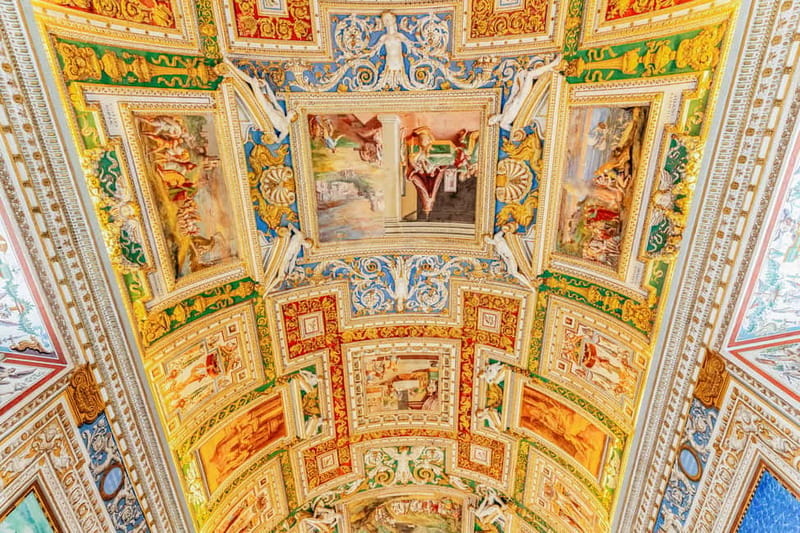 Rome: Vatican, Sistine Chapel and Basilica Guided Tour - What to wear and bring so you do not lose time at the door