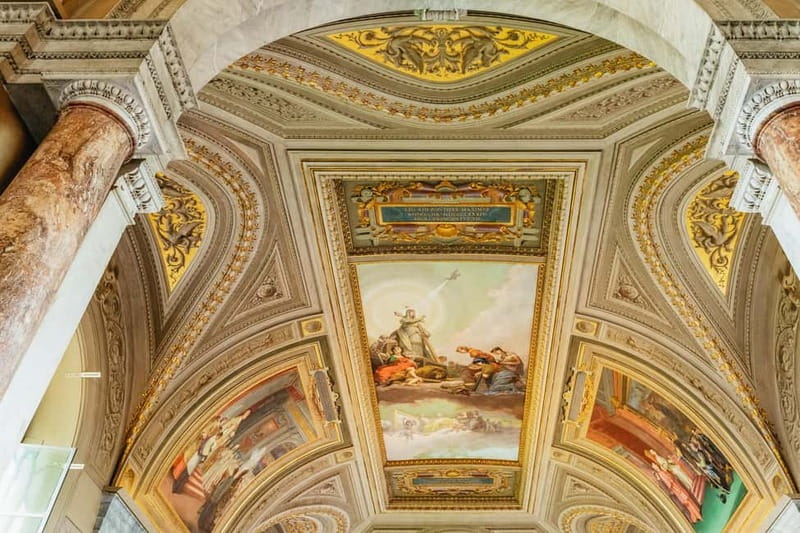 Rome: Vatican, Sistine Chapel and Basilica Guided Tour - Group pace, questions, and why the guide makes or breaks the day