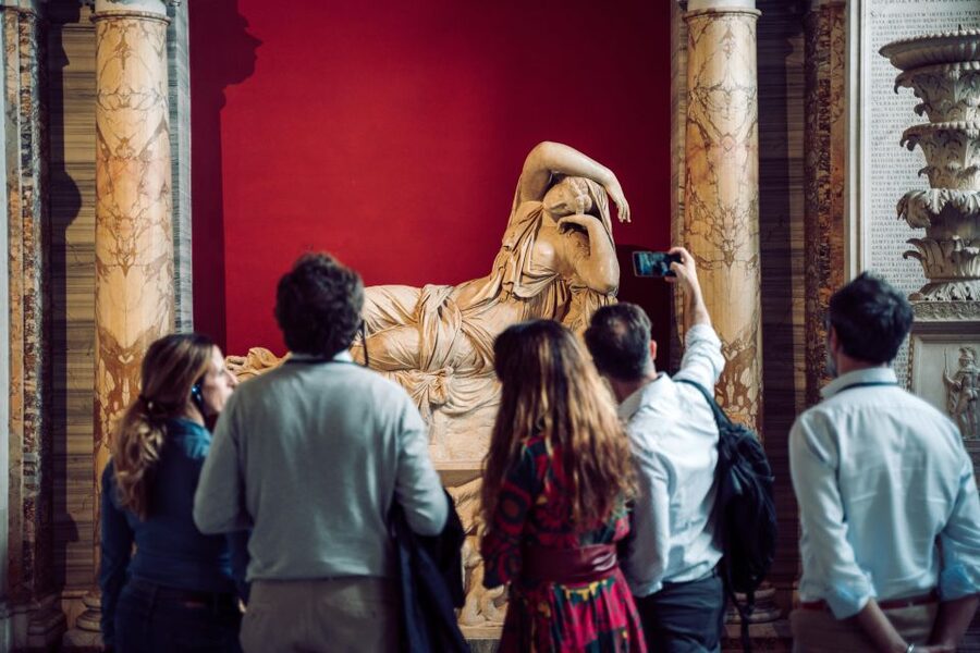 Rome: Vatican & Sistine Chapel Tour + Optional Colosseum - Price and value: what $89.50 buys you in real time