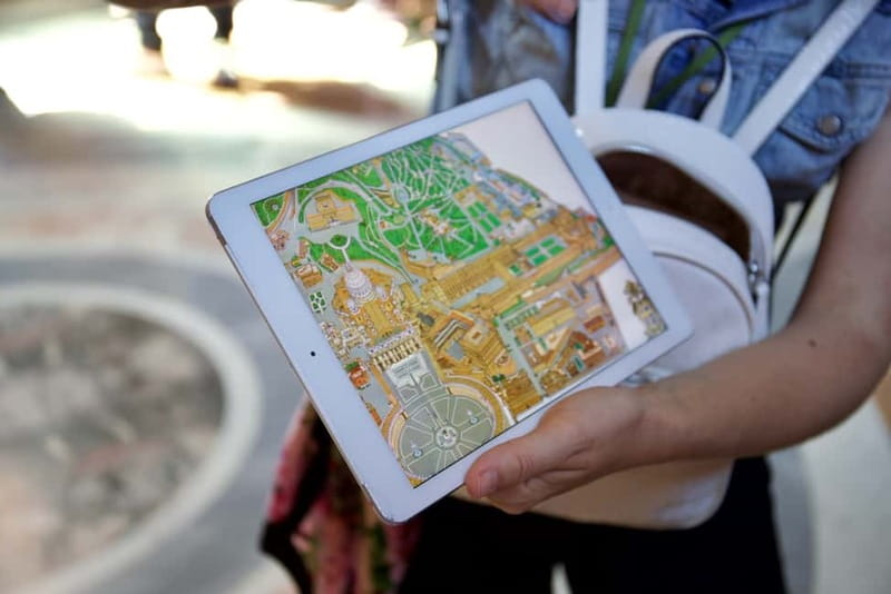 Rome: Vatican & St Peter's Basilica: unlock the wonders - Tour logistics that matter in real life (dress code, phones, and feet)