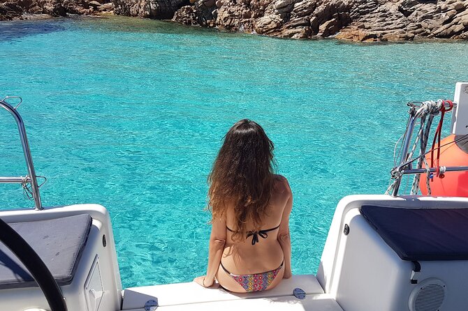 Sailing boat from Santa Teresa di Gallura to the Maddalena Archipelago - Budelli’s Pink Beach at a distance: the iconic stop you cannot swim
